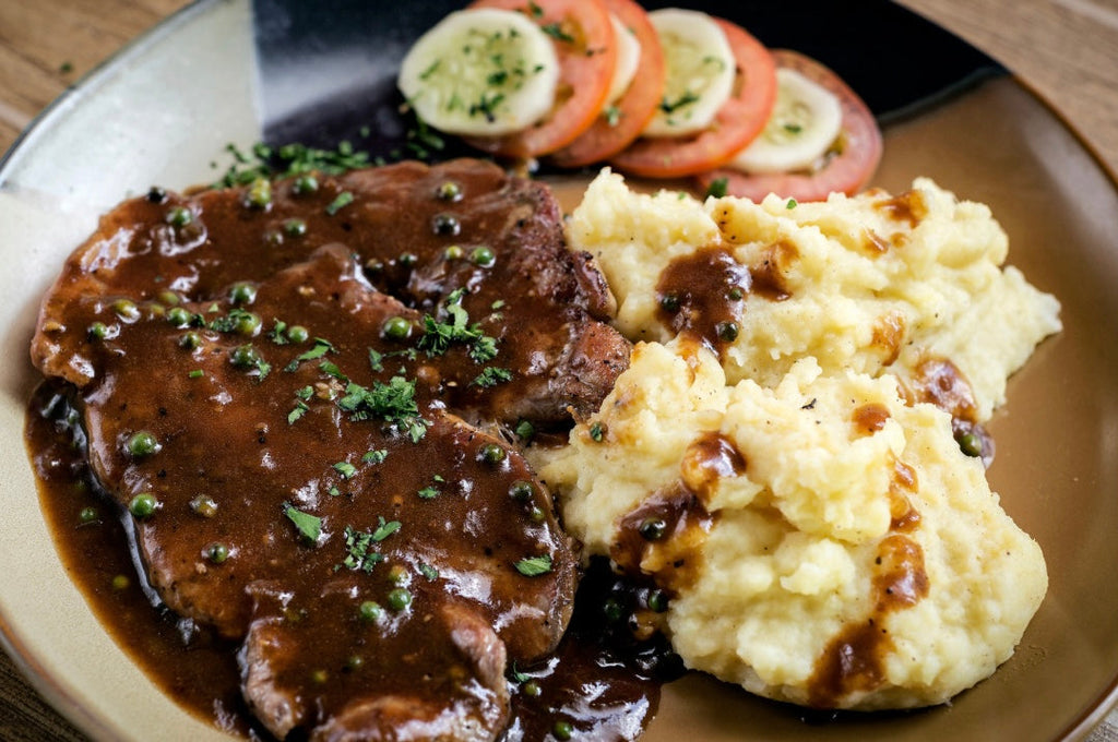 Steak Diane with Sirloin Steak: A Classic Dish with a Local Twist